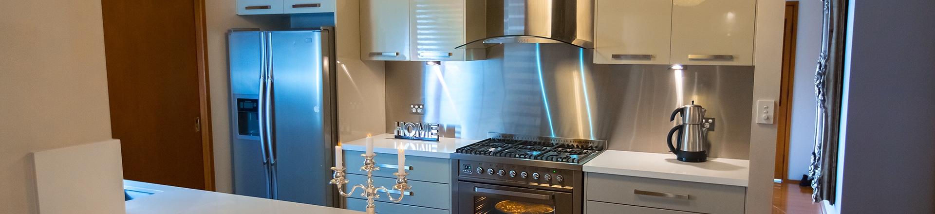 banner2_1920x440_acf_cropped